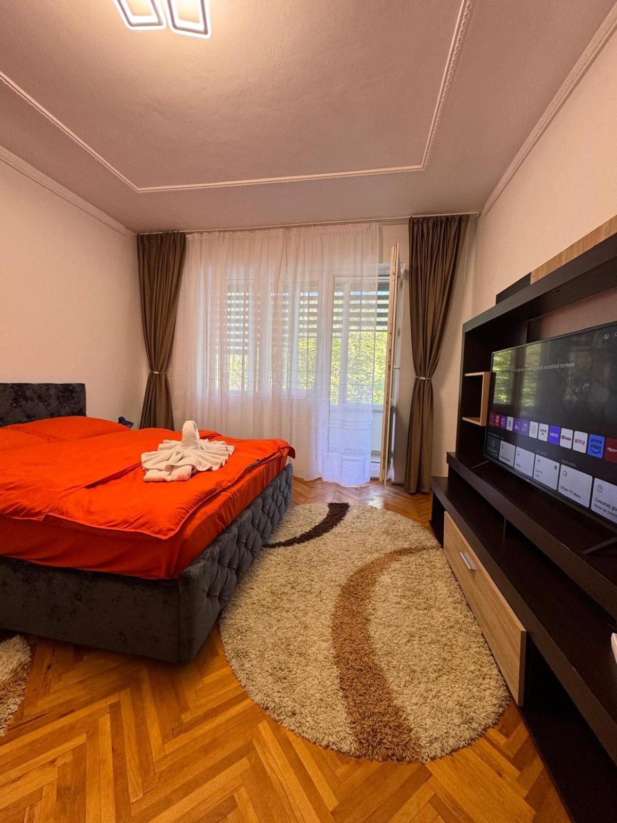 Linen Tree Apartment Herkulesfürdő Kültér fotó